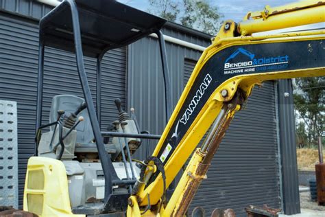 mini excavators in bendigo